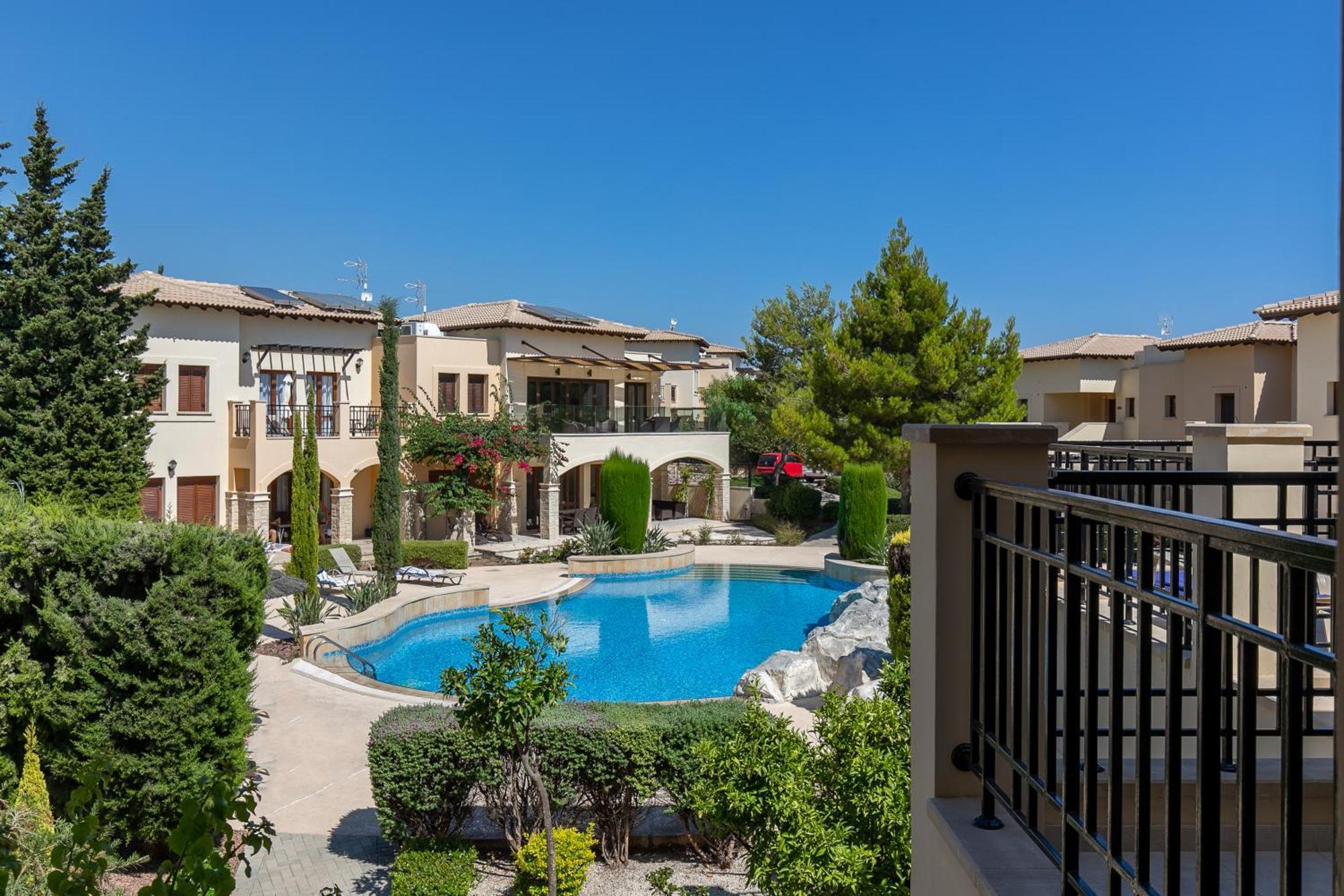 1 Bedroom Apartment Pyrgos With Beautiful Sea And Sunset Views, Aphrodite Hills Resort Kouklia Eksteriør bilde