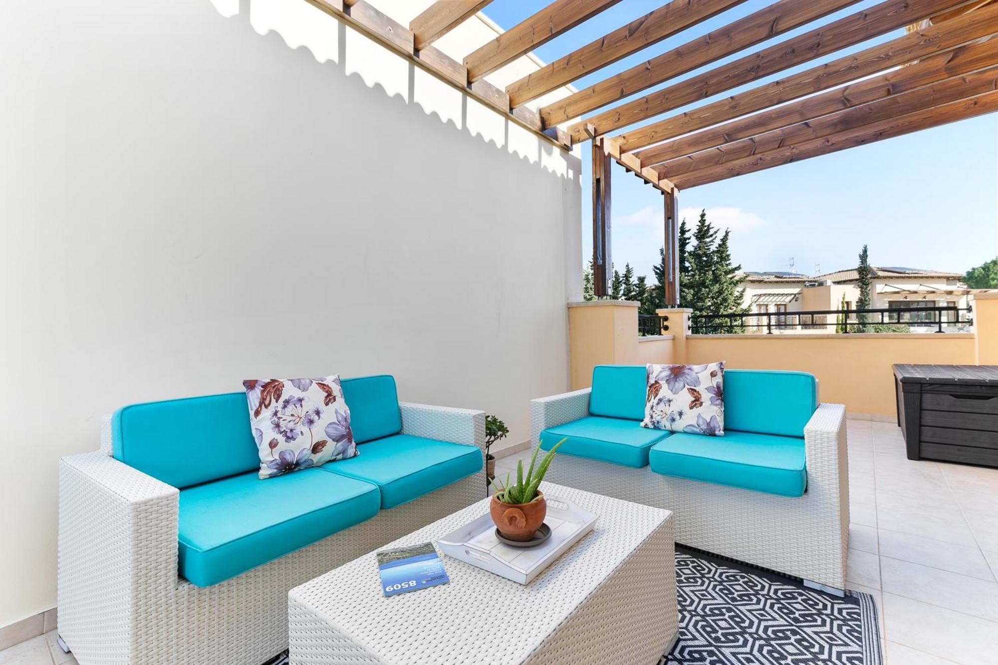 1 Bedroom Apartment Pyrgos With Beautiful Sea And Sunset Views, Aphrodite Hills Resort Kouklia Eksteriør bilde